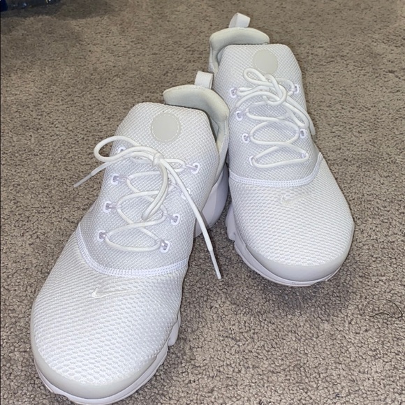 all white womens nike prestos